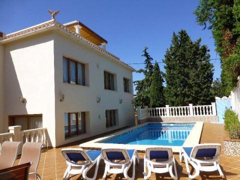 Villa For sale in Albir