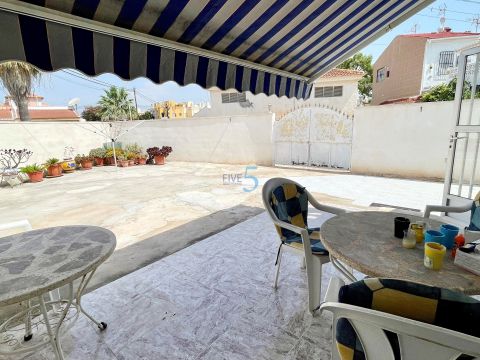 Bungalow For sale in Torrevieja