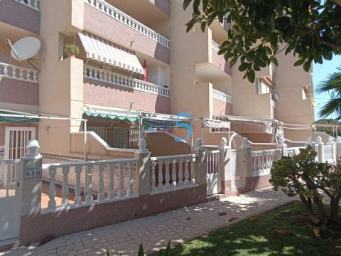 Apartment in Guardamar del Segura, Alicante, Spain