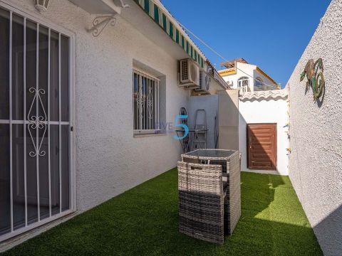 Bungalow For sale in Rojales