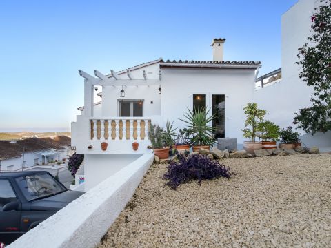 Detached house in Pedreguer, Alicante, Spain