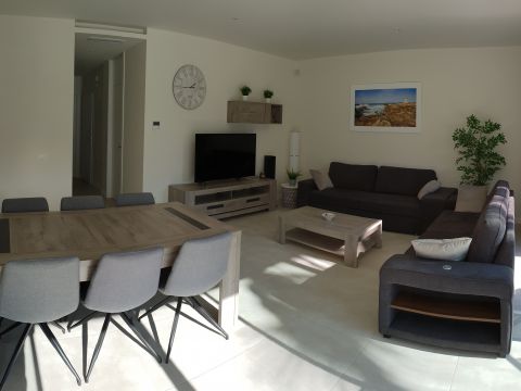 Apartment For rent short term in Villamartin