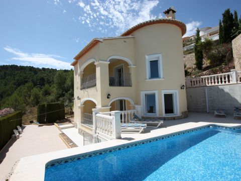 Villa For sale in Orba