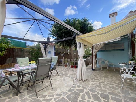Detached house For sale in Denia