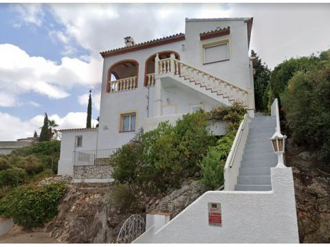 Villa For sale in Pedreguer