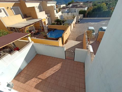 Bungalow For sale in Pedreguer