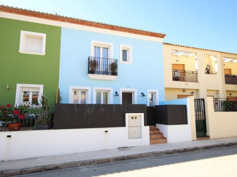 Casa unifamiliar En Alcalali, Alicante, España