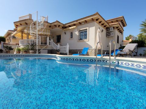 Villa in Pinar de Campoverde, Alicante, Spanje