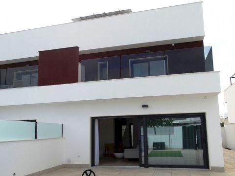 Villa New build in Pilar de la Horadada