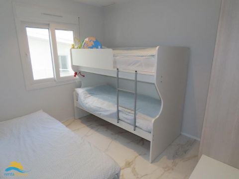 Apartment For rent short term in La Marina