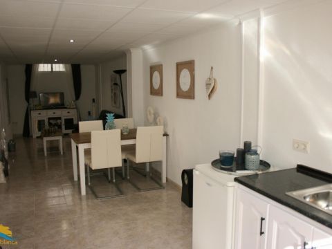 Villa For rent short term in Benijofar