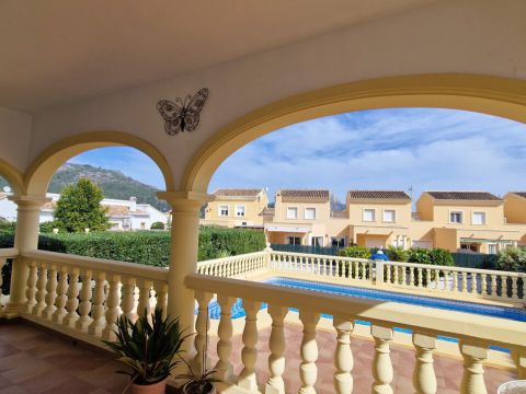 Villa For sale in Sagra