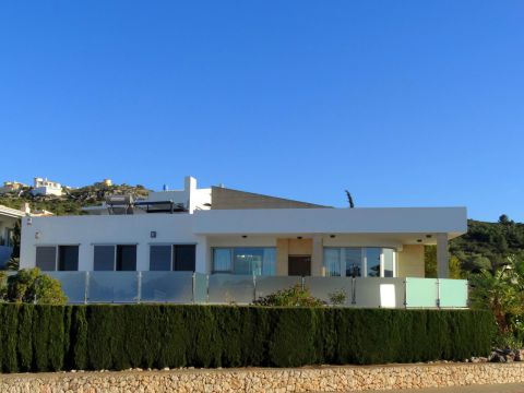 Villa For sale in Ráfol de Almúnia