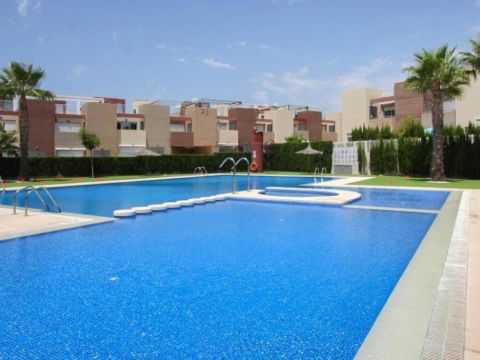 Detached house For rent short term in Torrevieja