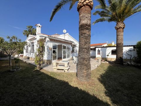 Villa For sale in Denia