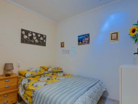 Bungalow For sale in Torrevieja