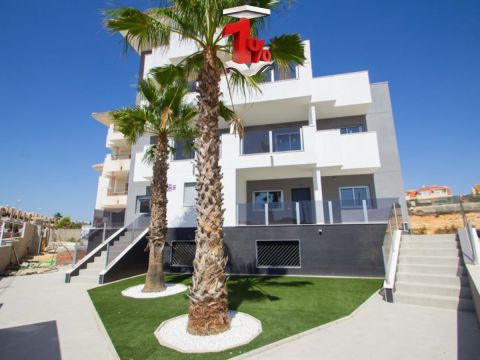Appartement in Villamartin, Alicante, Spanje
